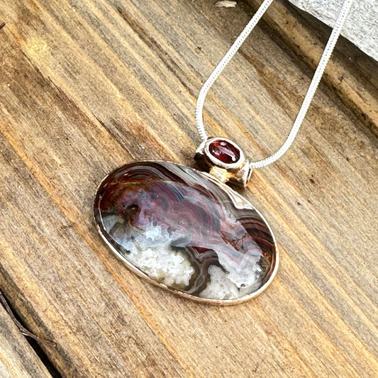Jasper Amber Pendant Necklace (18")