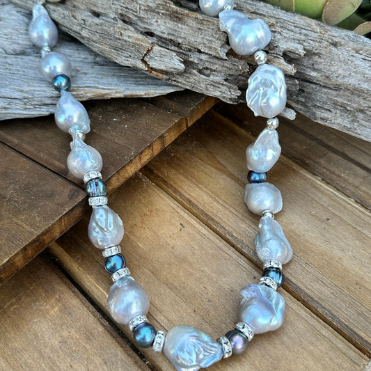 N0567 Baroque Pearls Necklace (18”-20”)