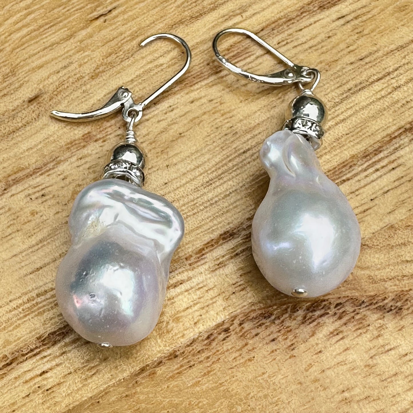 Natural Baroque Pearls Earrings