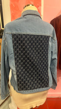 Load image into Gallery viewer, Denim Jacket (Large)
