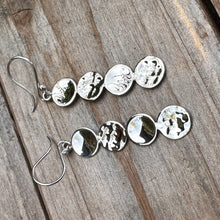 Load image into Gallery viewer, E0690  1.8” Earrings
