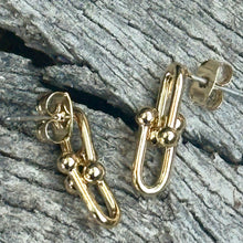 Load image into Gallery viewer, E0732 Gold Earrings (1.4”)
