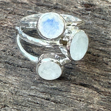 Load image into Gallery viewer, R0180.  Moonstone Statement Ring
