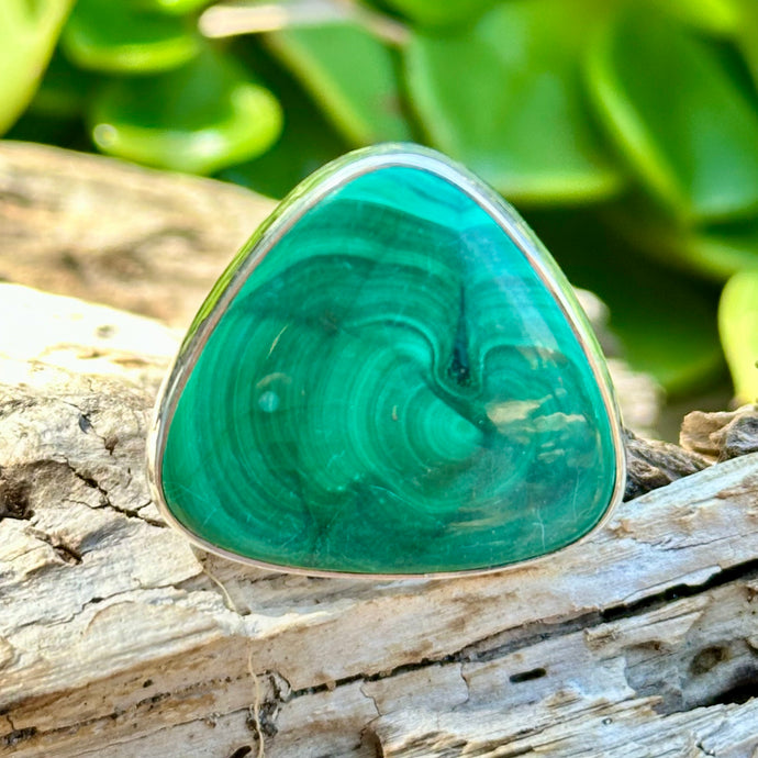 R0177.   Adjustable Malachite Ring