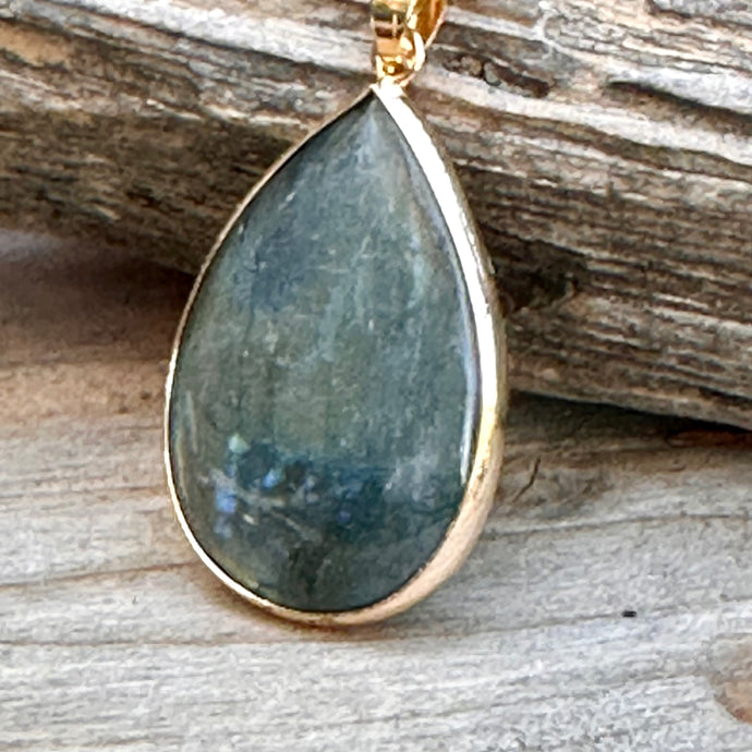 Gold Plated Labradorite Necklace