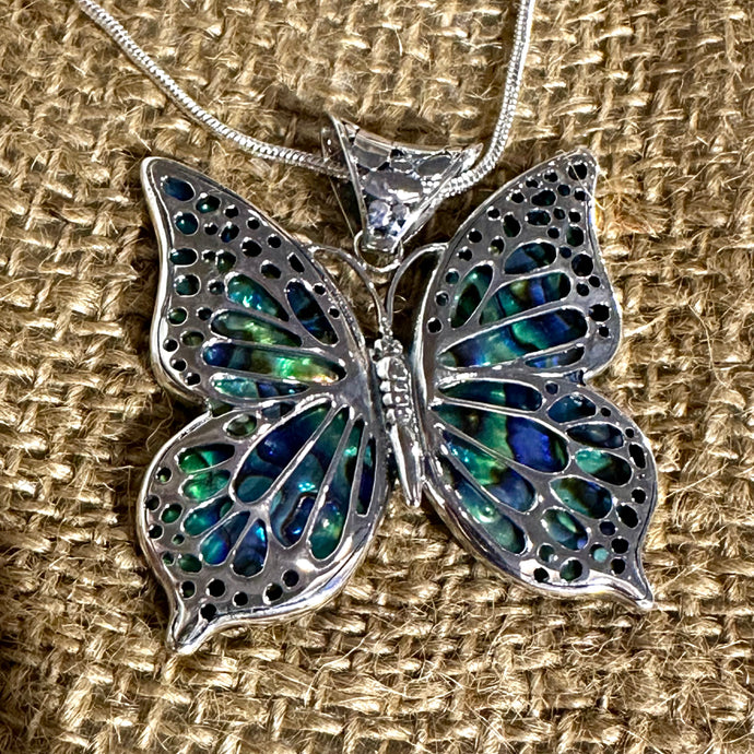 N0878  Butterfly Abalone Necklace (18”)