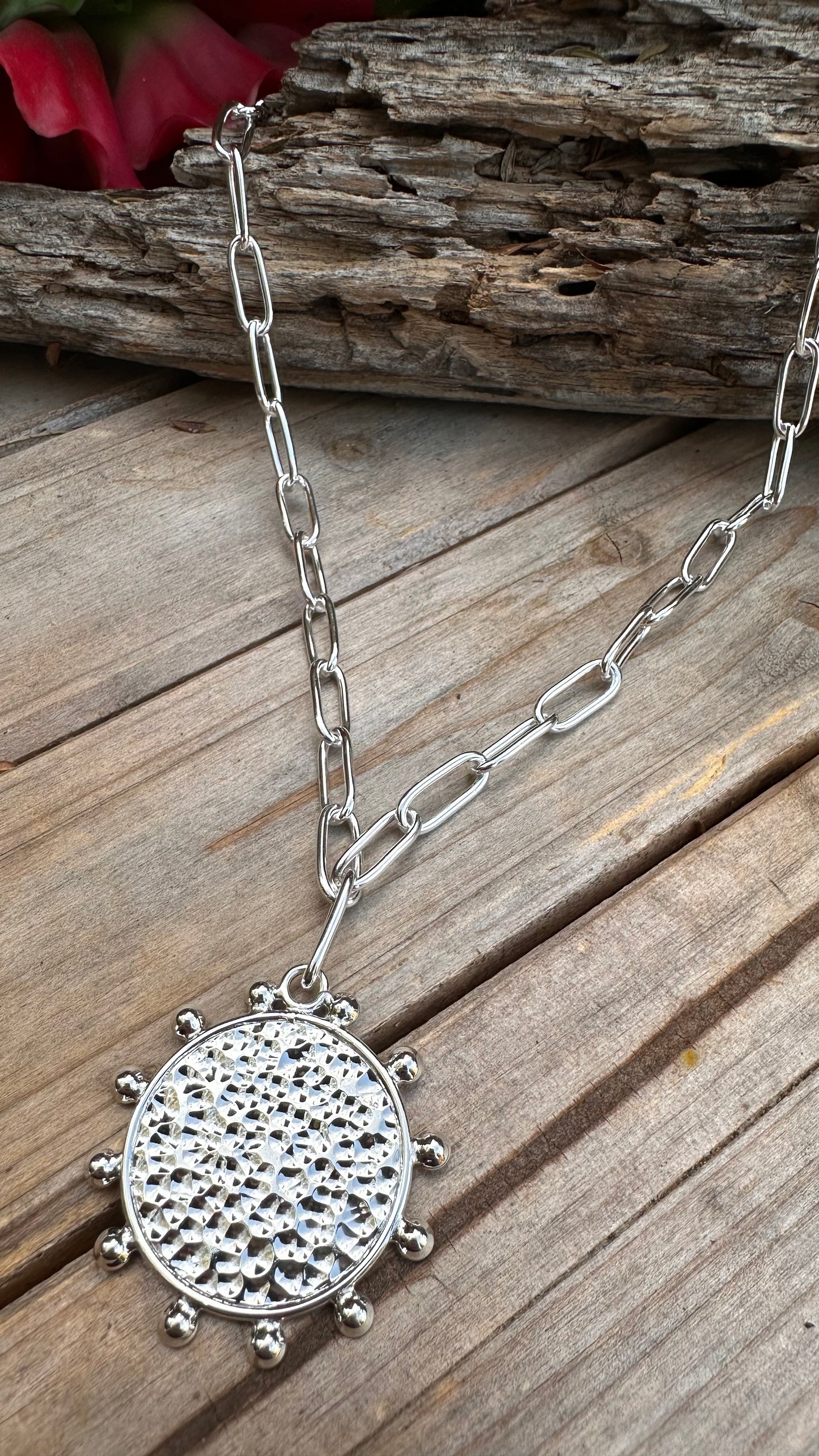 N0791  22” Taxco Sun Hammered Necklace