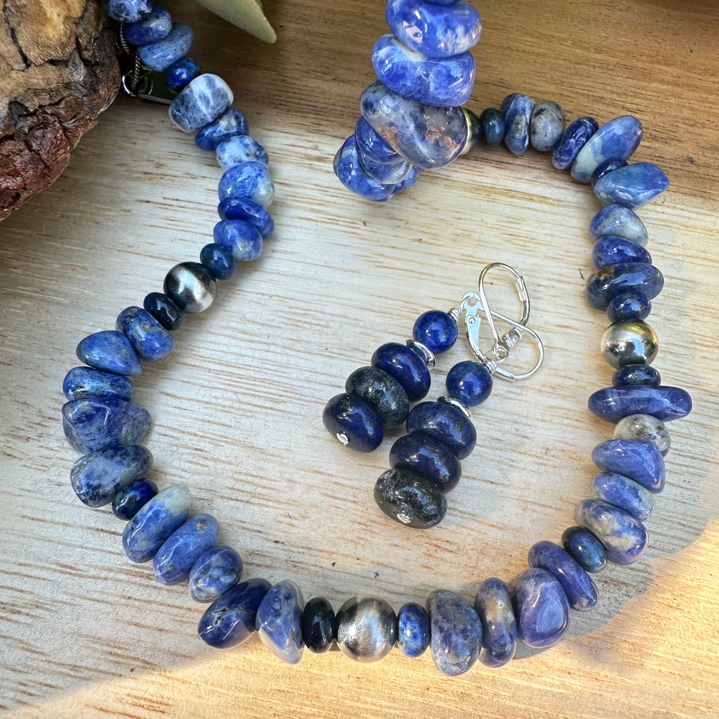 Sodalite Navajo Pearl Necklace (18”-20”)
