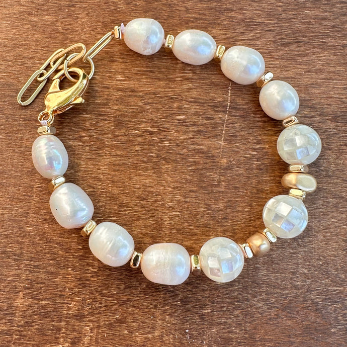 Pearl Gold Hematite Bracelet (6.75”-7.25”)