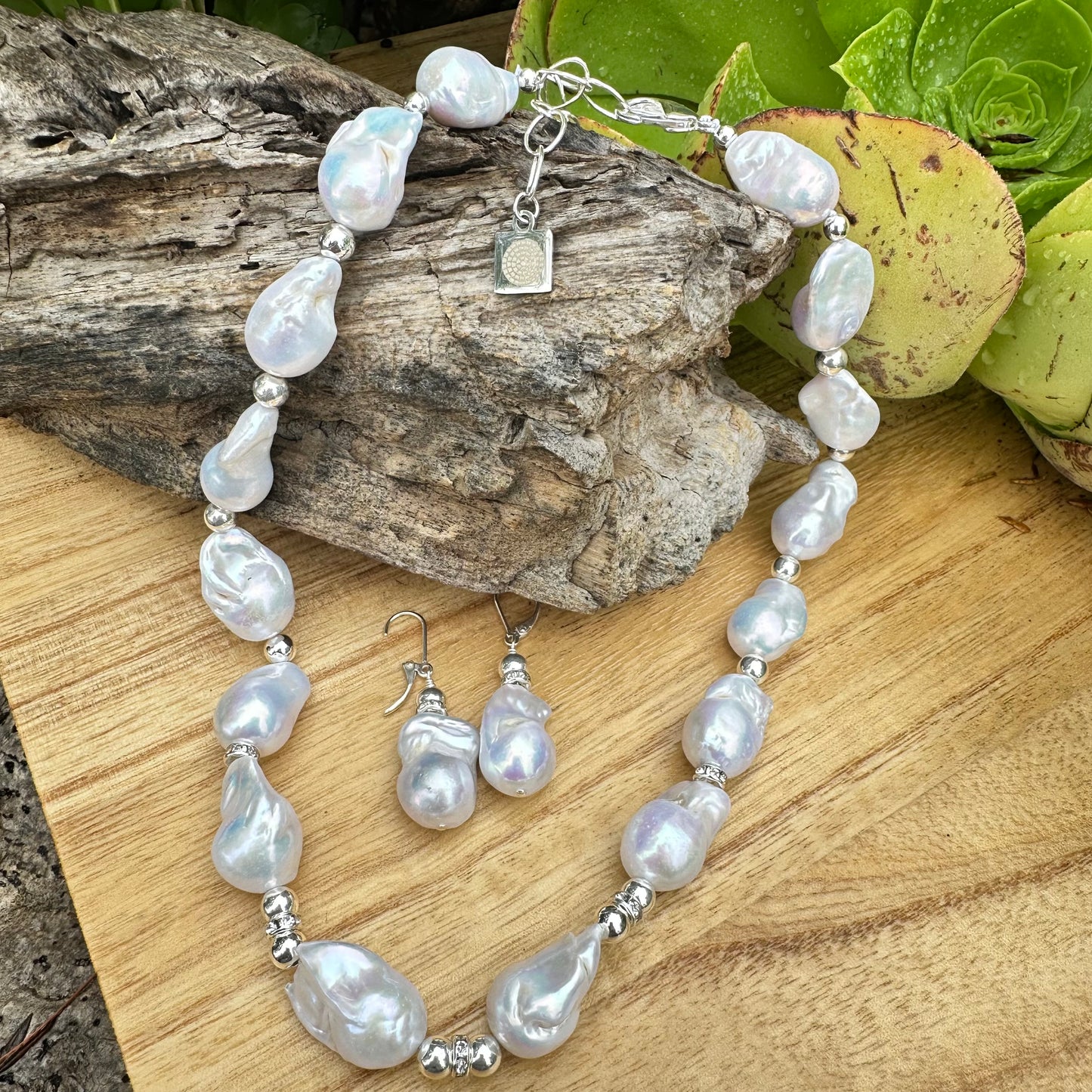 Natural Baroque Pearls Necklace (19”-21”)