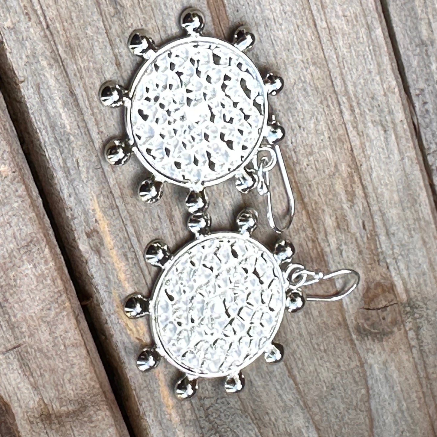 E0689 1.6” Taxco Sun Hammered Earrings