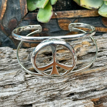 Load image into Gallery viewer, B0355  Peace Sterling Cuff
