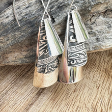 Load image into Gallery viewer, Taxco Contrasting Sterling Earrings
