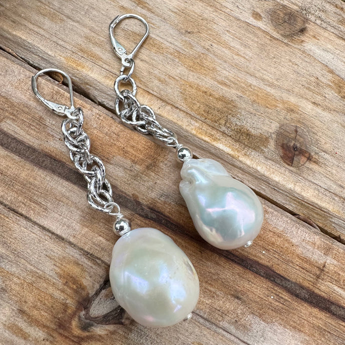 E0652  Baroque Pearl Earrings (2.6”)