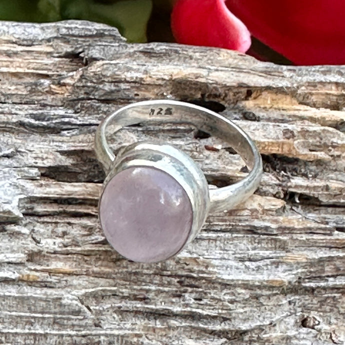 Size 6  Rose Quartz Ring